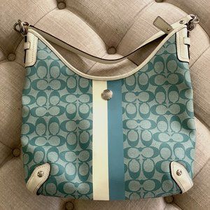 Coach Chelsea Signature Stripe